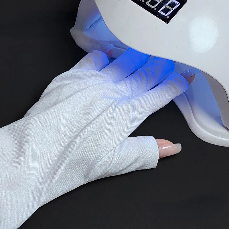 Nail Gloves