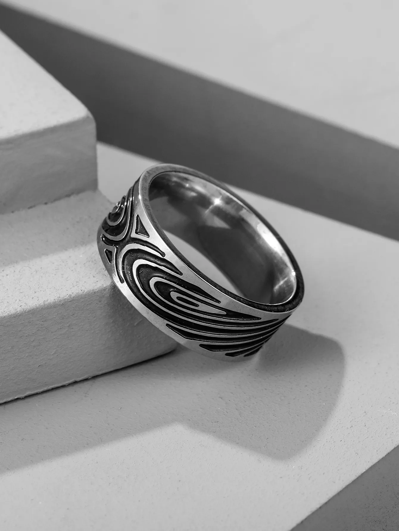 Vintage Stainless Steel Ring display picture 3