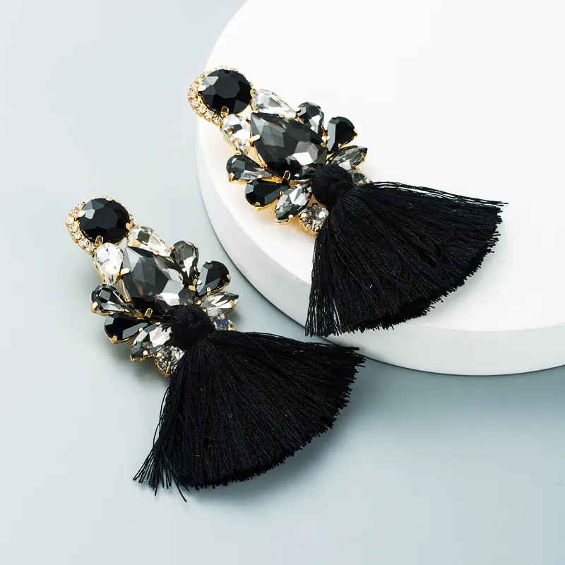 Bohemian Style Glass Diamond Diamond Trousers Tassel Earrings Personality Earrings display picture 8