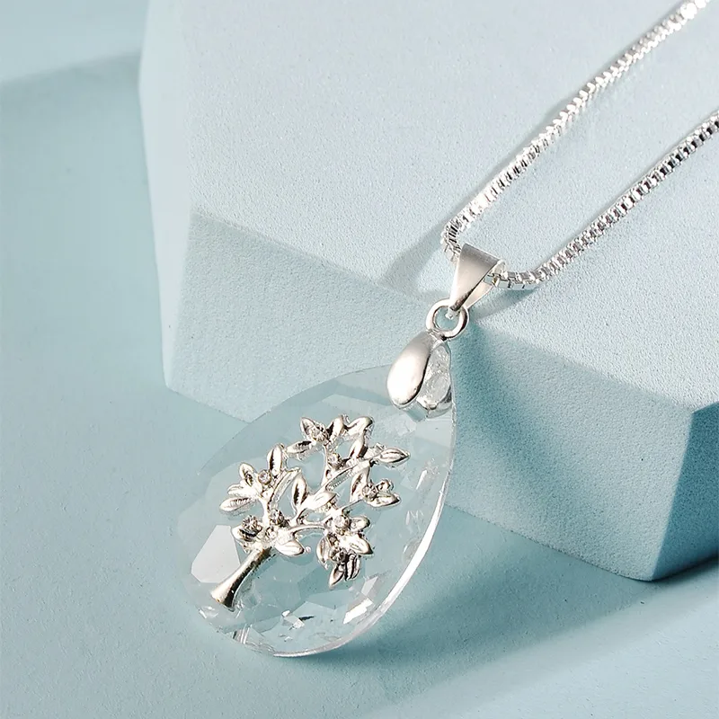 Fashion Water Droplets Alloy Glass Copper Clad Iron Wholesale Pendant Necklace display picture 5