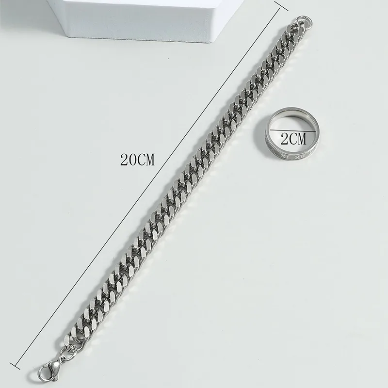 Men&#39;s Stainless Steel Roman Numeral Ring Chain Bracelet display picture 3