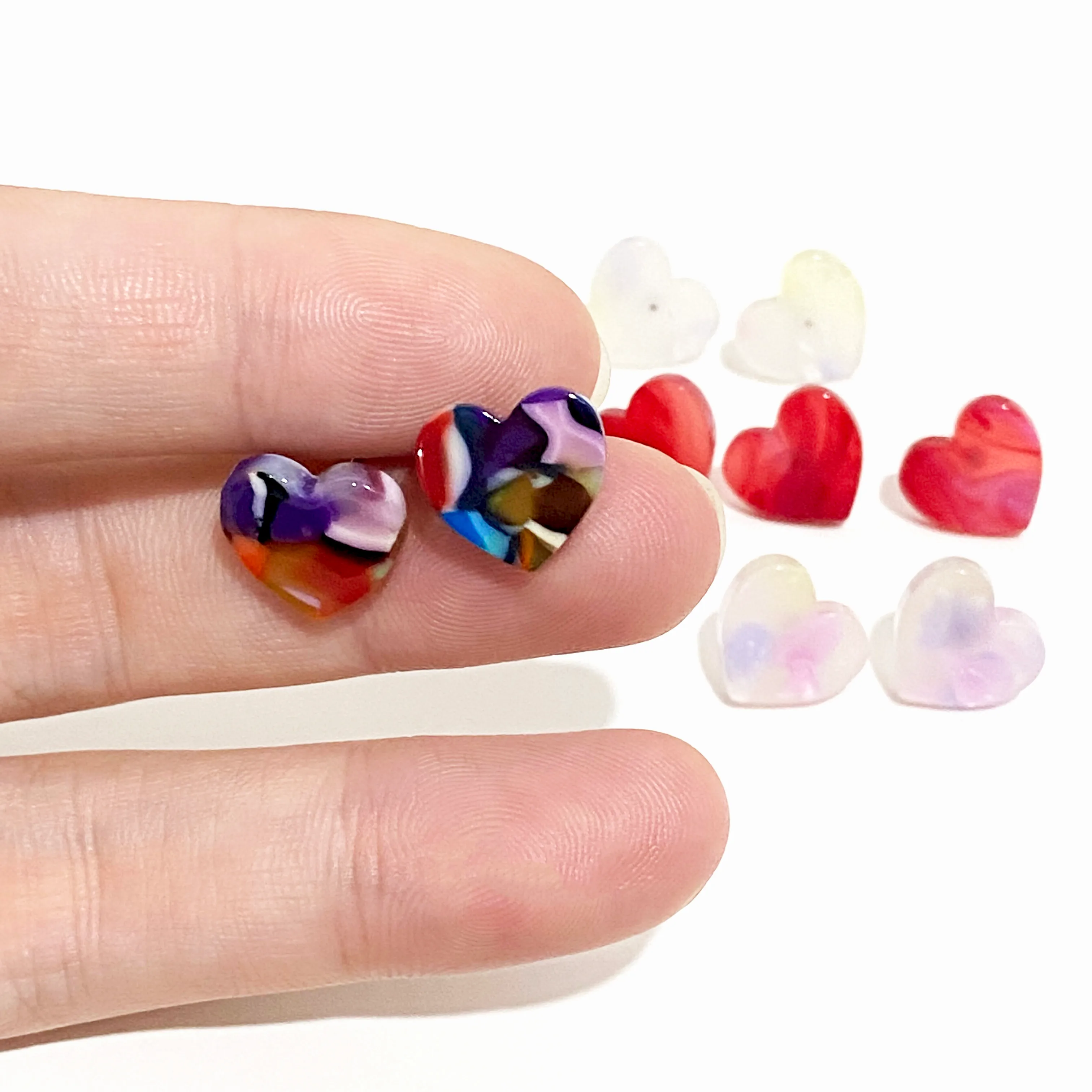 Simple Style Heart Shape Lightning Arylic Heart Arylic Ear Studs 1 Pair display picture 6