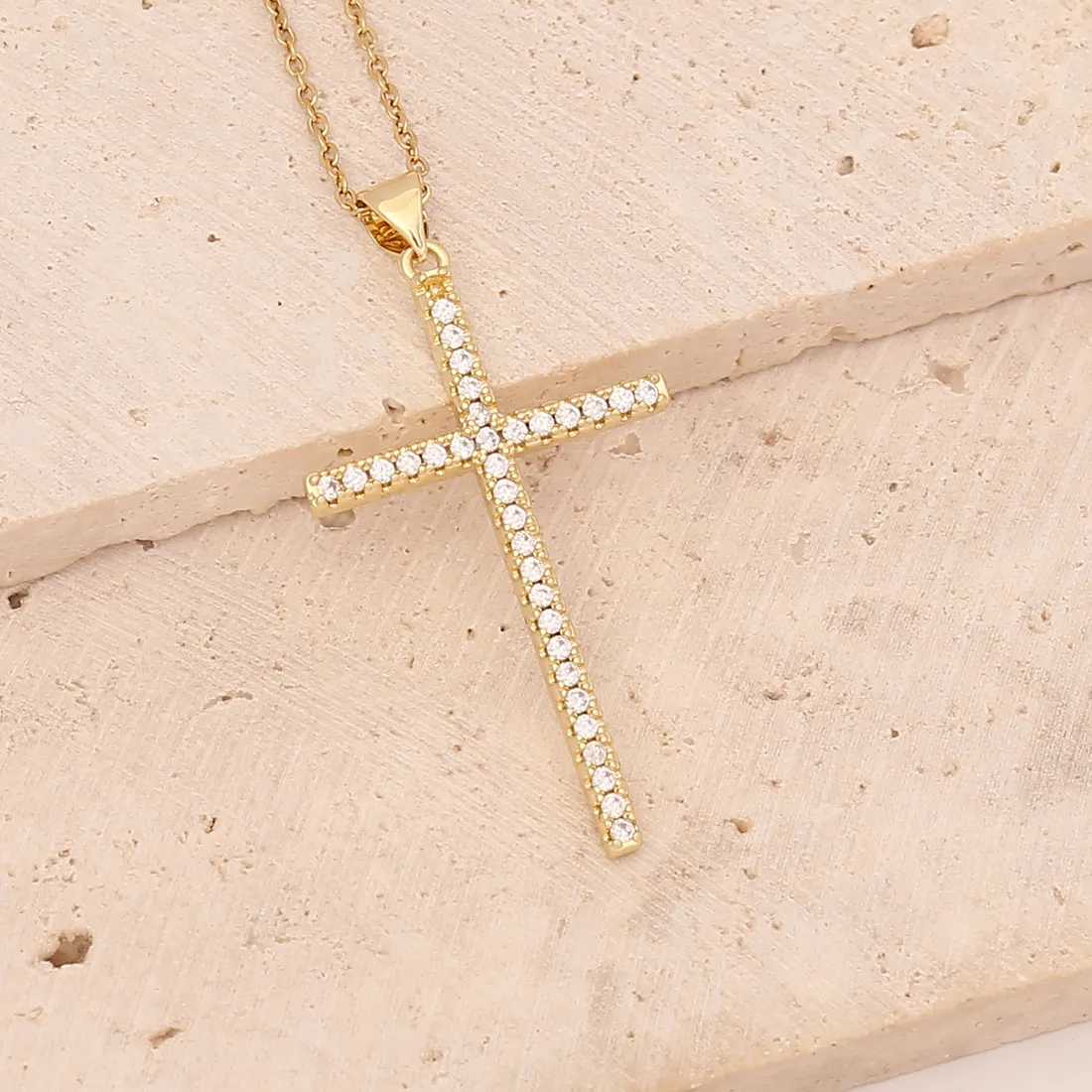 Stainless Steel Copper 18K Gold Plated Fashion Inlay Cross Zircon Pendant Necklace display picture 9