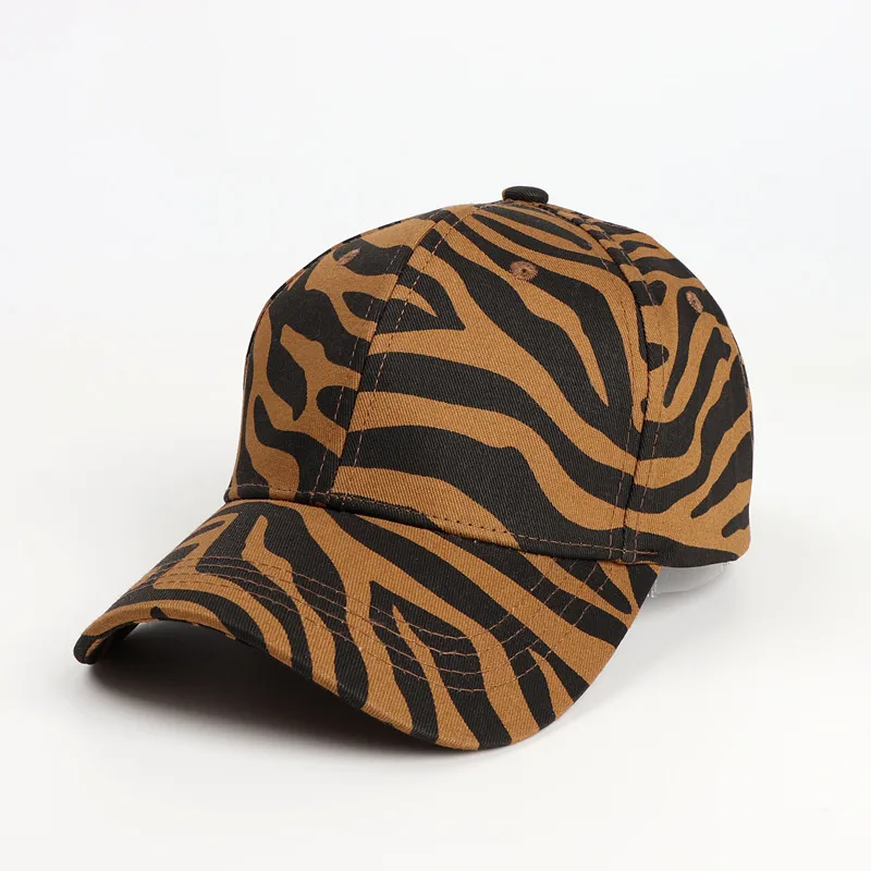 Personalized Cow Striped Baseball Cap Curved Eaves Leopard Print Baseball Cap Men's And Women's Outdoor Sunscreen Hat display picture 12