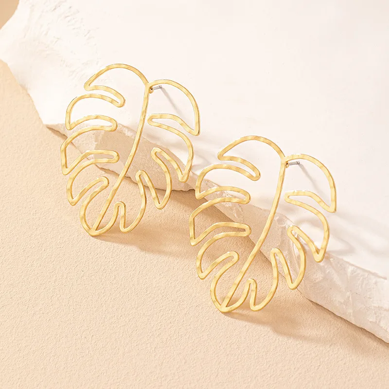 1 Pair Vintage Style Leaf Plating Alloy Ear Studs display picture 1