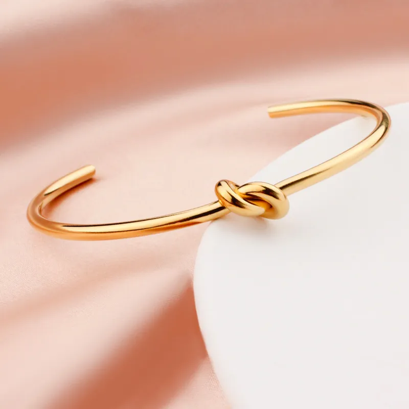 Simple Style C Shape Stainless Steel Titanium Steel Gold Plated Bangle In Bulk display picture 3