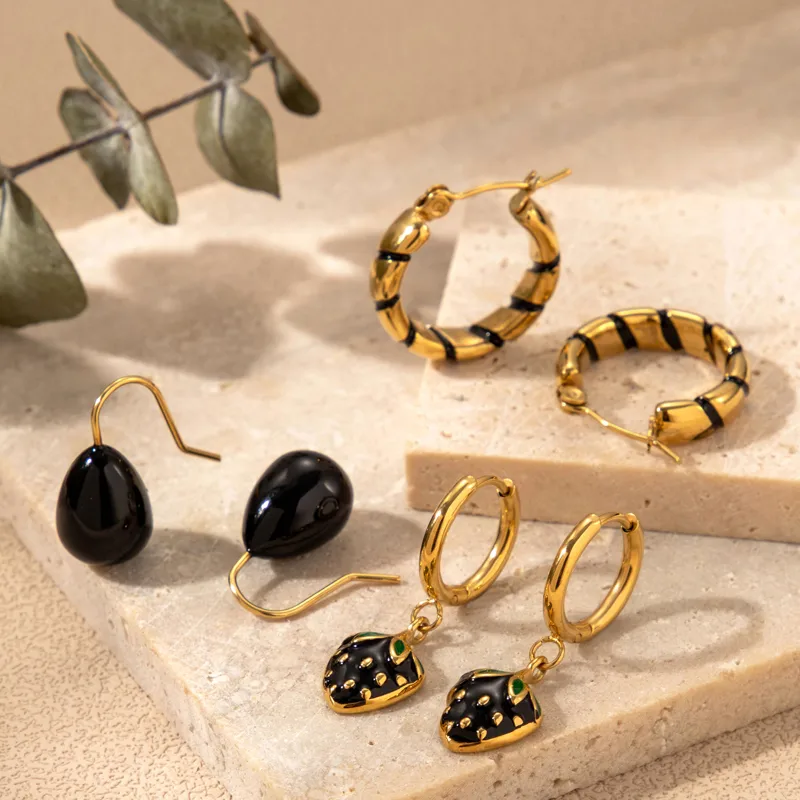 1 Pair Simple Style Round Water Droplets Strawberry Plating 304 Stainless Steel Drop Earrings display picture 5