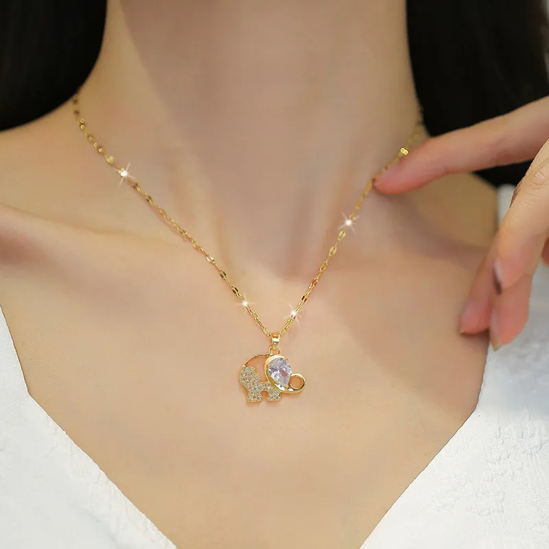 Wholesale Simple Style Classic Style Elephant Titanium Steel Copper Plating Inlay Artificial Gemstones Pendant Necklace display picture 2