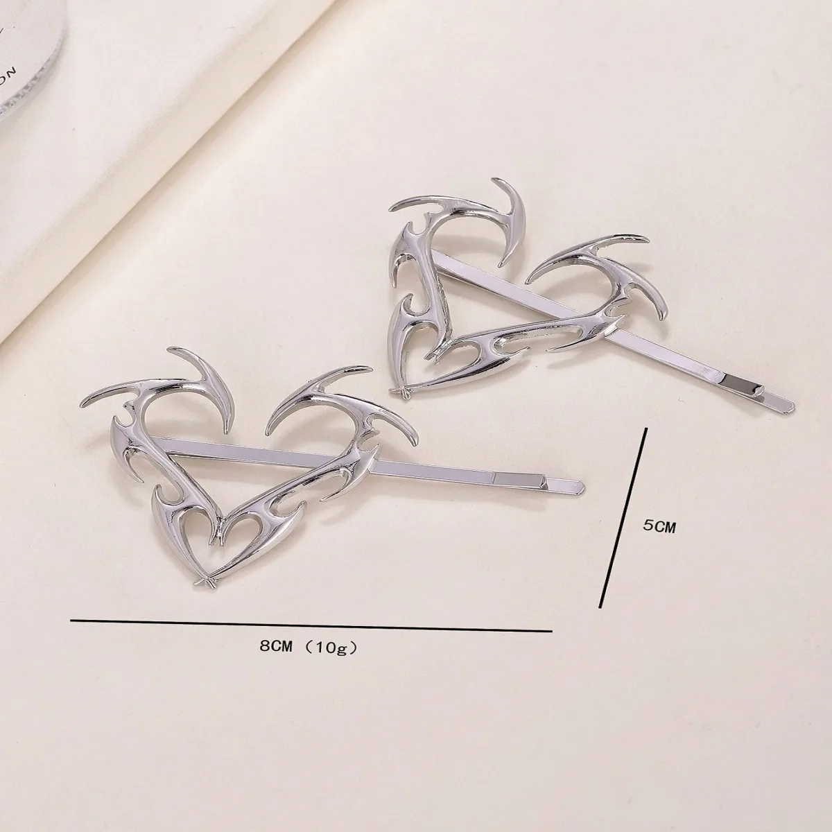Sweet Heart Shape Alloy Plating Hair Clip display picture 1