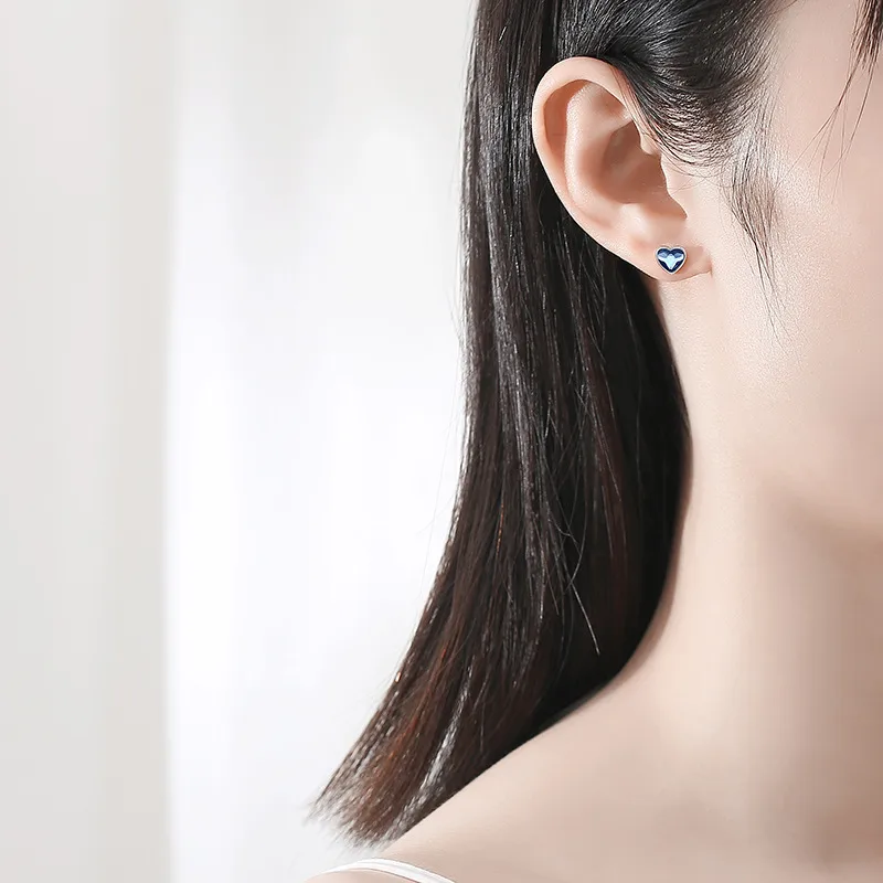 1 Pair 925 Sterling Silver Zircon Heart Shape Ear Studs display picture 2