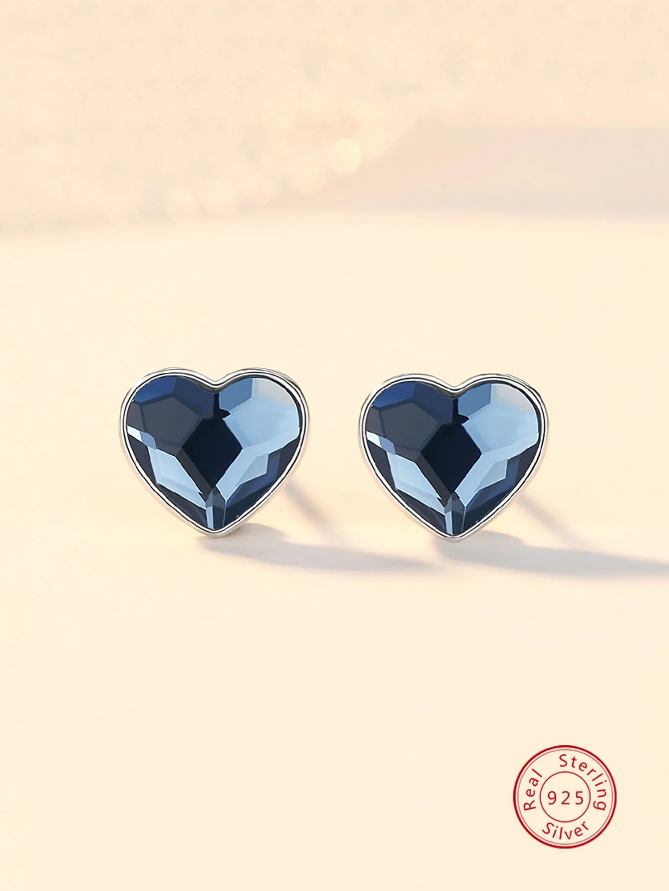 1 Pair 925 Sterling Silver Zircon Heart Shape Ear Studs display picture 3