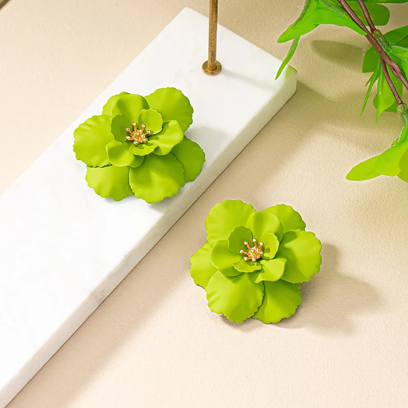 1 Pair Sweet Flower Plating Alloy Gold Plated Ear Studs display picture 2