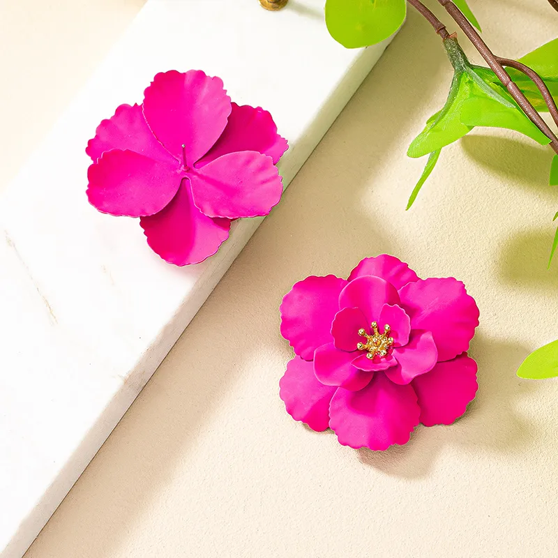 1 Pair Sweet Flower Plating Alloy Gold Plated Ear Studs display picture 16