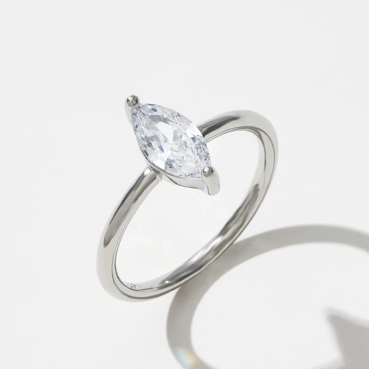 925 Sterling Silver Zircon Square Heart Shape Rings display picture 4