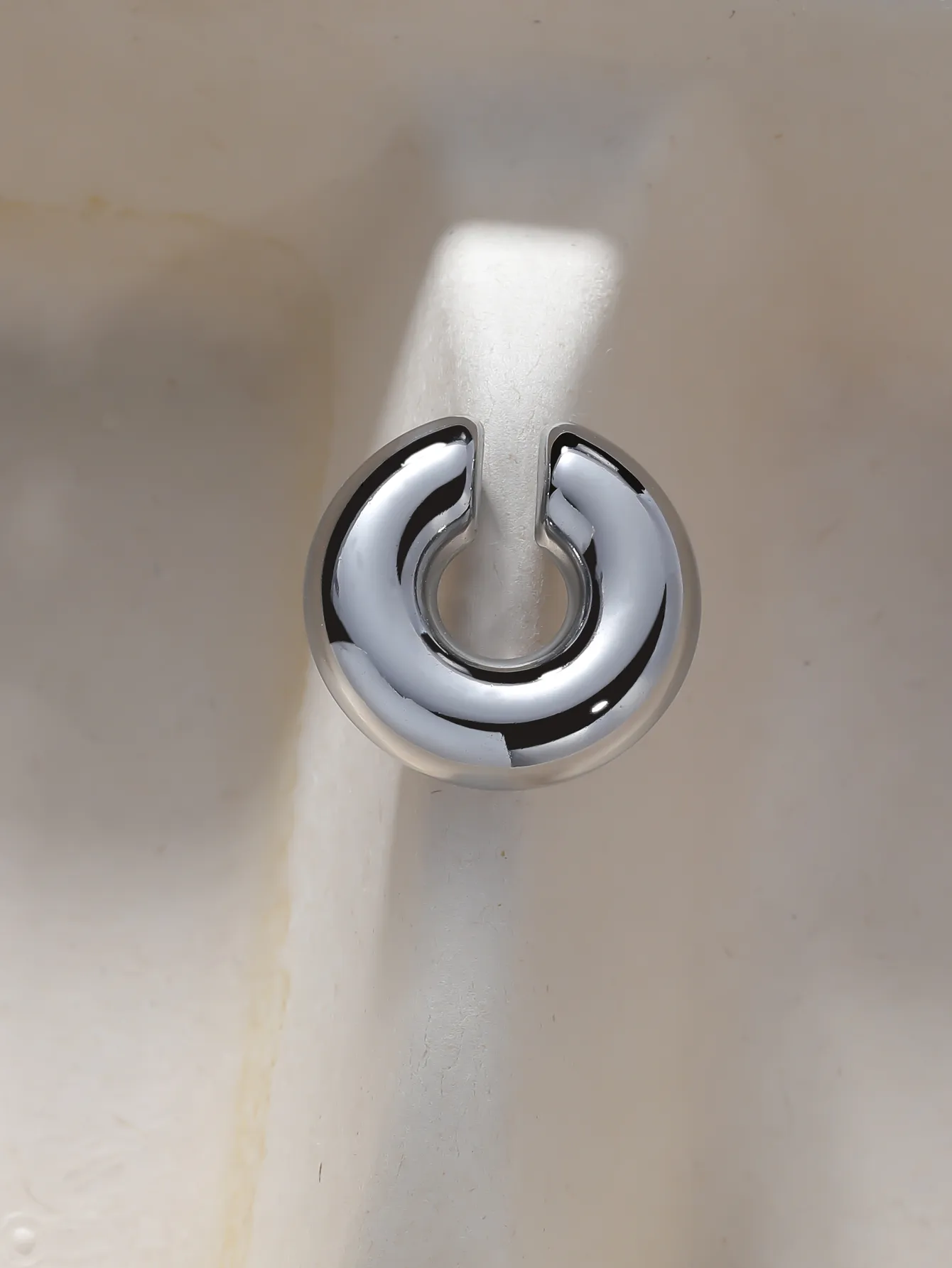 1 Piece Retro Punk Simple Style Solid Color Polishing 304 Stainless Steel Non-Electroplating Ear Cuffs display picture 4