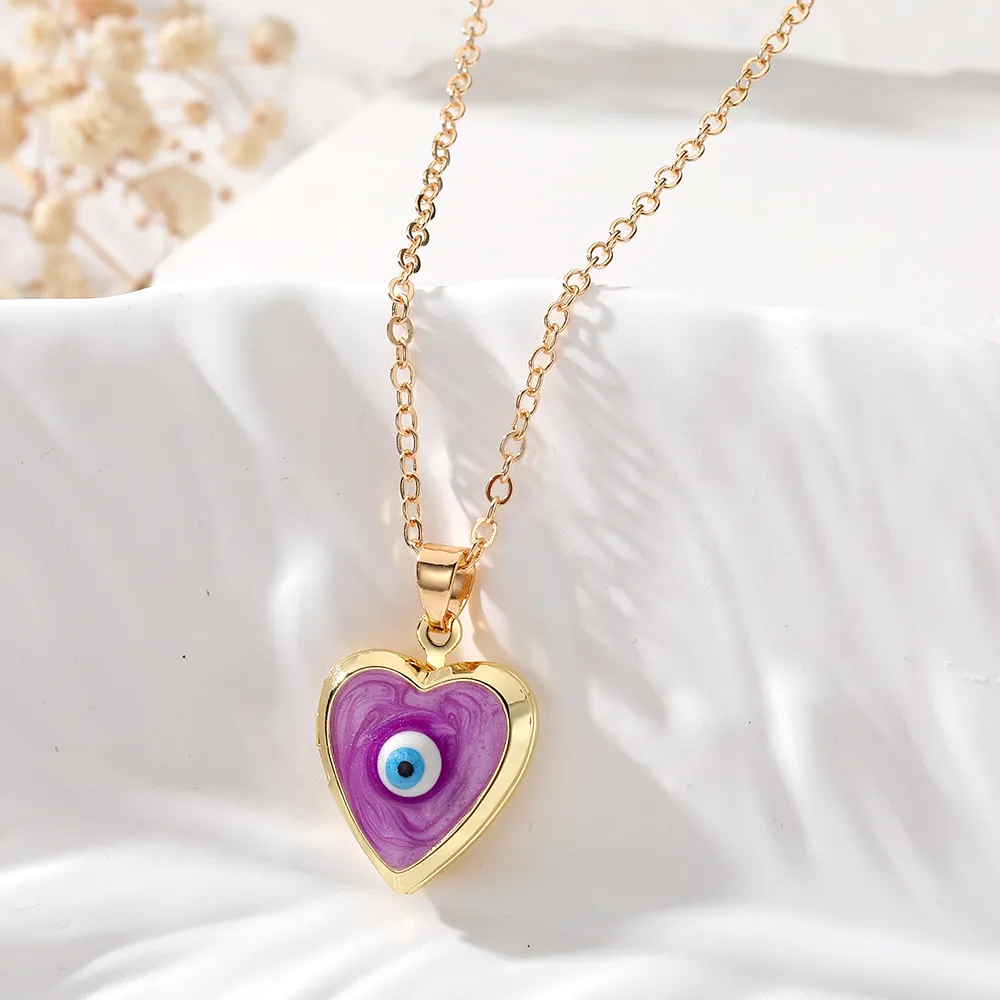 Casual Cute Simple Style Heart Shape Alloy Copper Pendant Necklace display picture 1