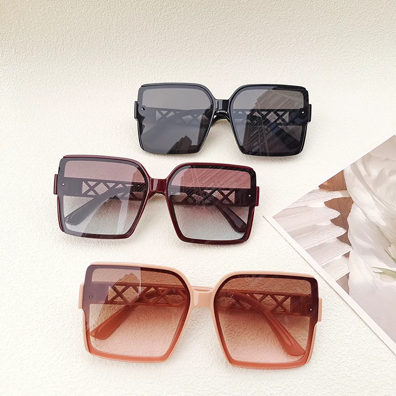 Ig Style Casual Vacation Solid Color Pc Resin Square Full Frame Women's Sunglasses display picture 2