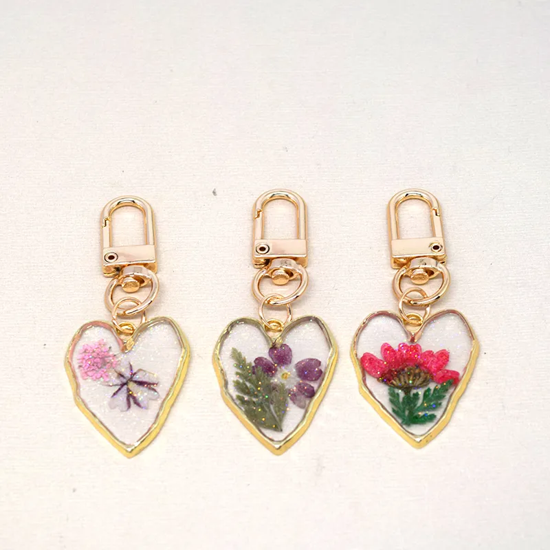 Simple Style Heart Shape Resin Keychain display picture 3