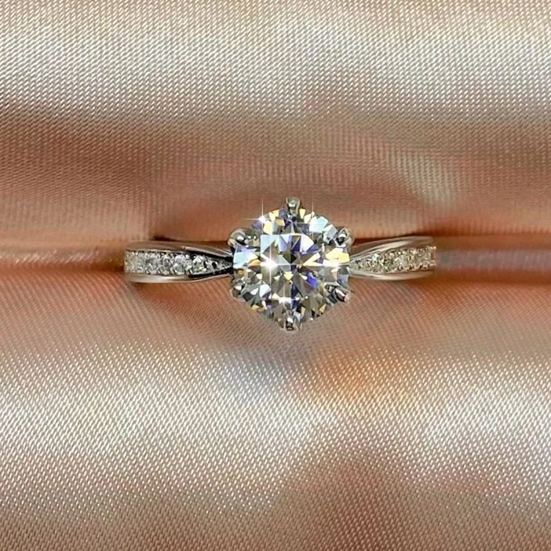 925 Sterling Silver Moissanite Geometric Rings display picture 2