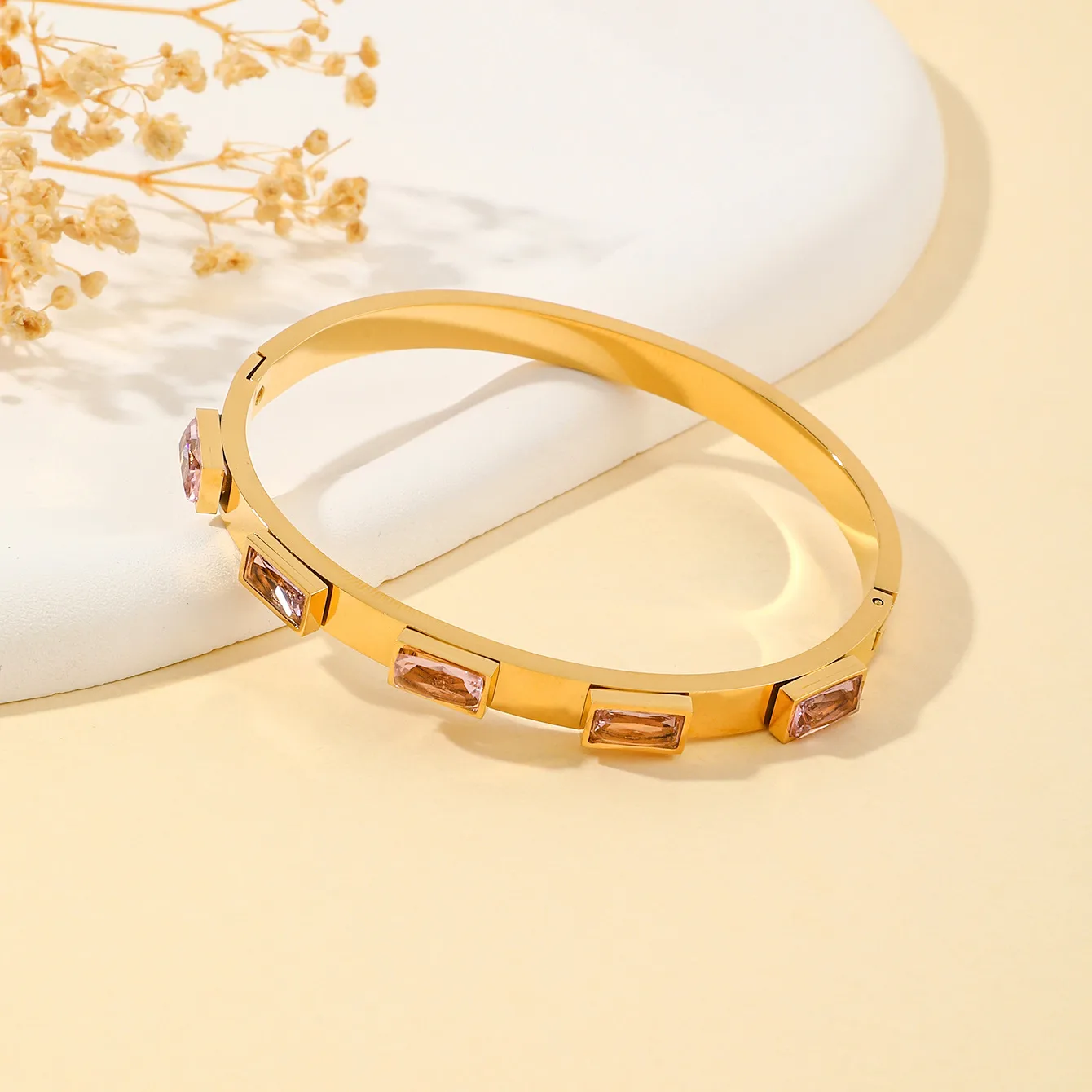 Casual Simple Style Geometric 304 Stainless Steel 18K Gold Plated Zircon Bangle In Bulk display picture 2