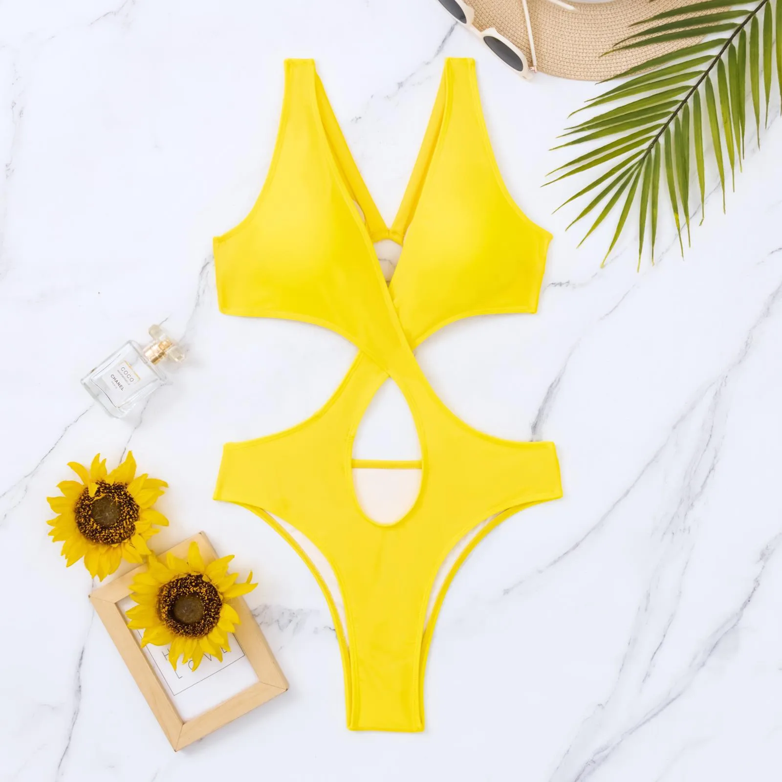 Women's Modern Style Simple Style Solid Color 1 Piece One Piece Swimwear display picture 9