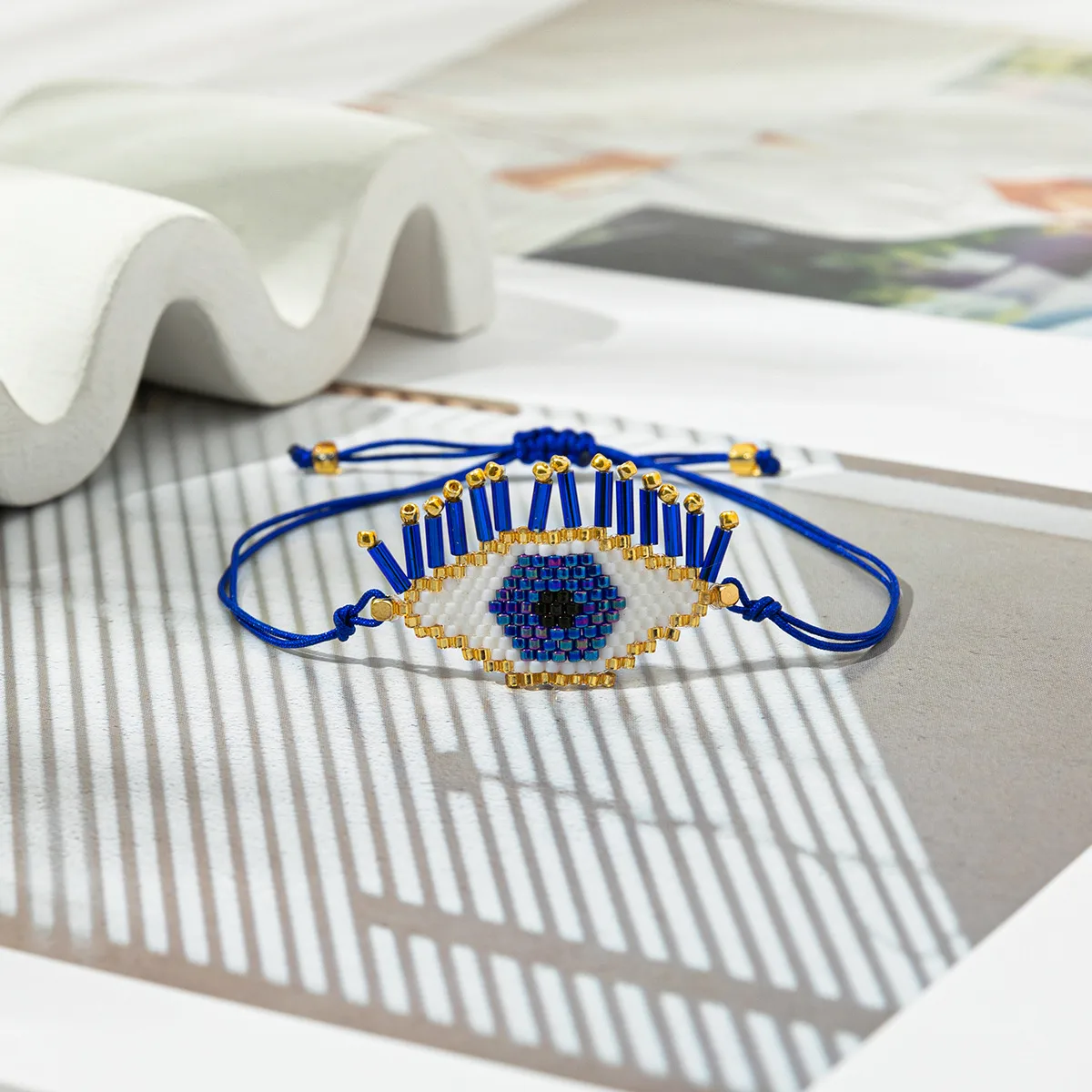 Casual Vintage Style Devil's Eye Glass Rope Handmade Women's Bracelets display picture 4