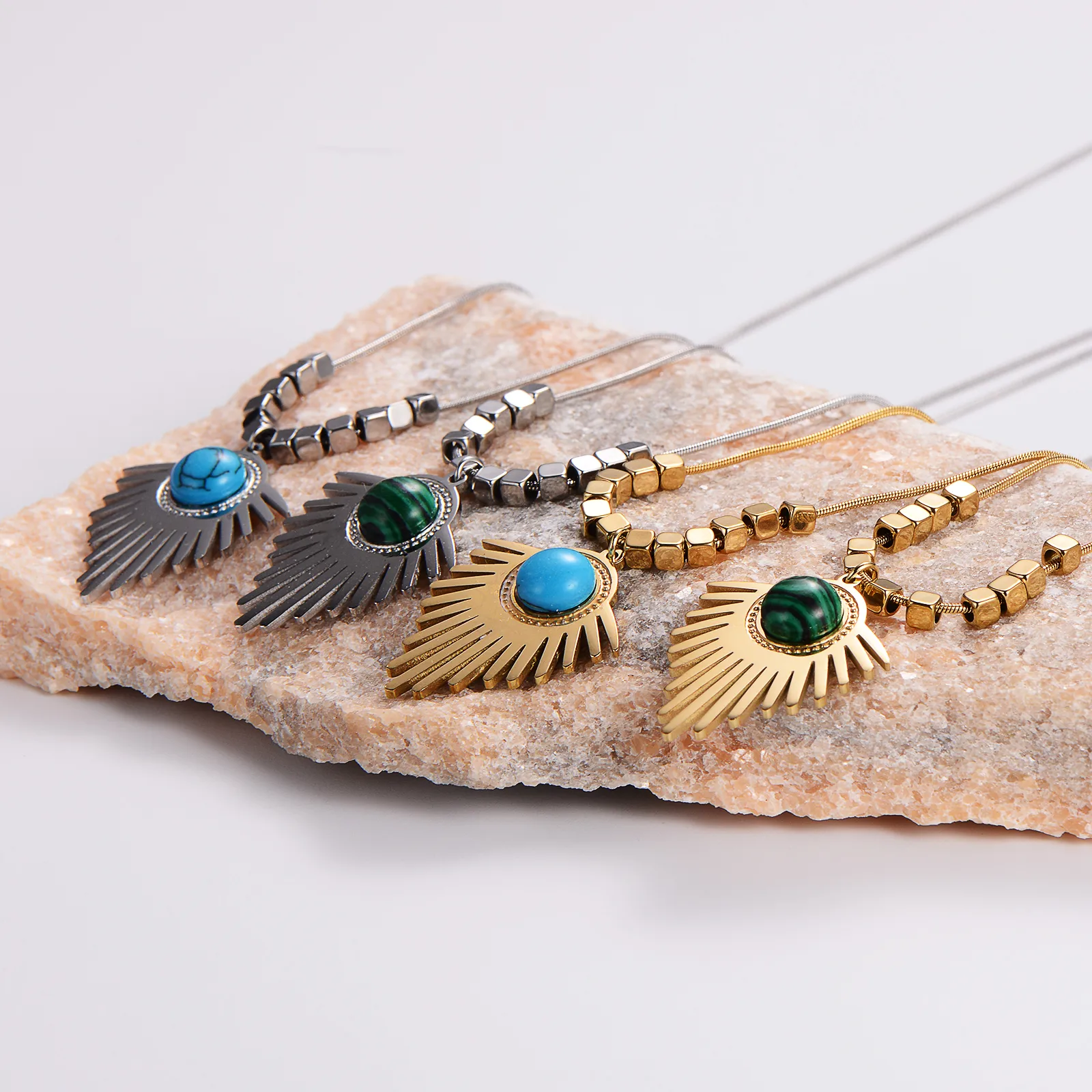 304 Stainless Steel 18K Gold Plated IG Style Retro Beaded Plating Inlay Irregular Turquoise Pendant Necklace display picture 8