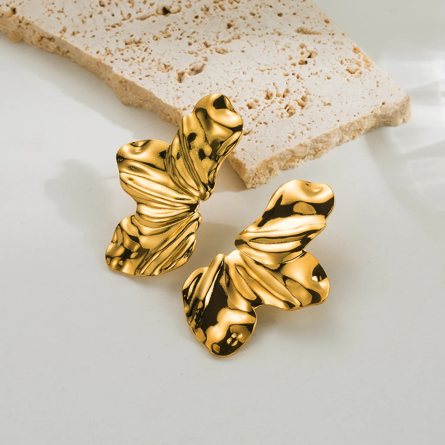 1 Pair Ig Style Retro Leaves Flower Plating Stainless Steel 18k Gold Plated Drop Earrings display picture 3