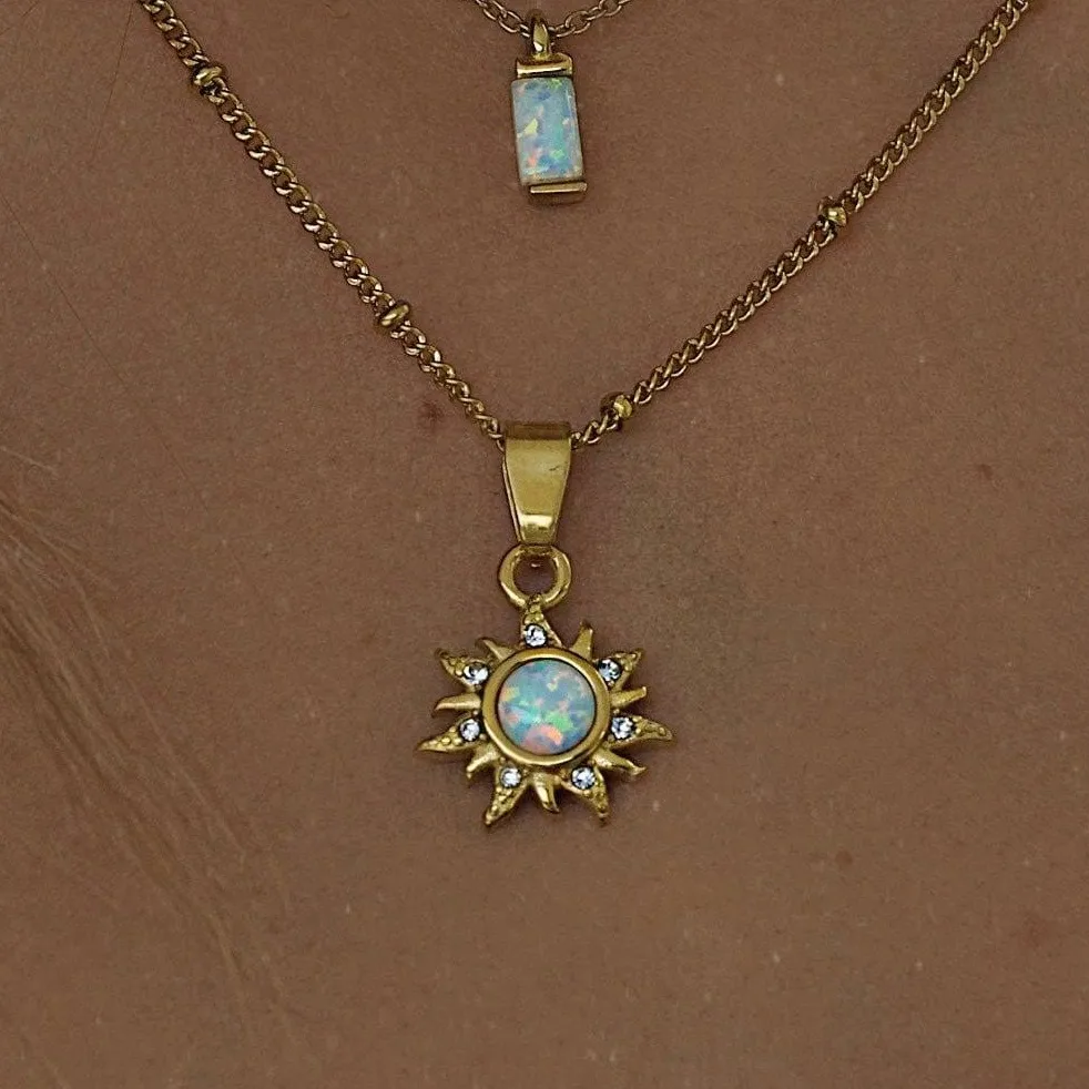 Wholesale Jewelry Retro Roman Style Streetwear Geometric Sun 201 Stainless Steel 304 Stainless Steel Artificial Opal Opal 18K Gold Plated Plating Inlay Pendant Necklace display picture 5