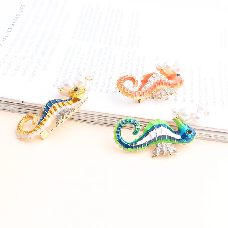 Exaggerated Funny Hippocampus Alloy Inlay Artificial Pearls Rhinestones Unisex Brooches display picture 4