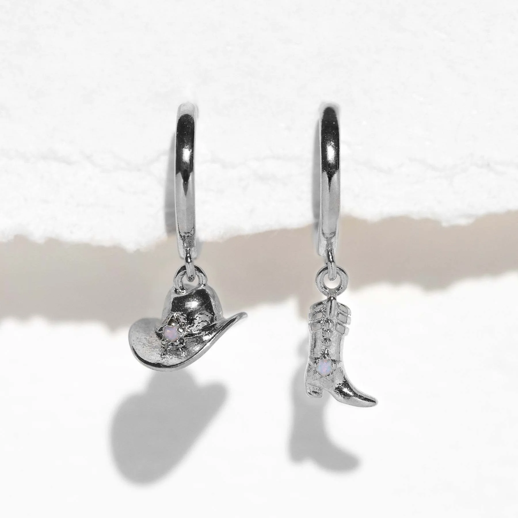 1 Pair Punk Cowboy Style Hat Boots Plating Three-dimensional Inlay Copper Zircon 18k Gold Plated Drop Earrings display picture 1
