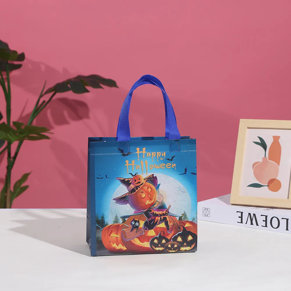 Printed Non-Woven Fabric Handbag Halloween Gift Packaging Bag Party Candy Non-Woven Bag Eco-Friendly And Durable Shopping Bag display picture 5