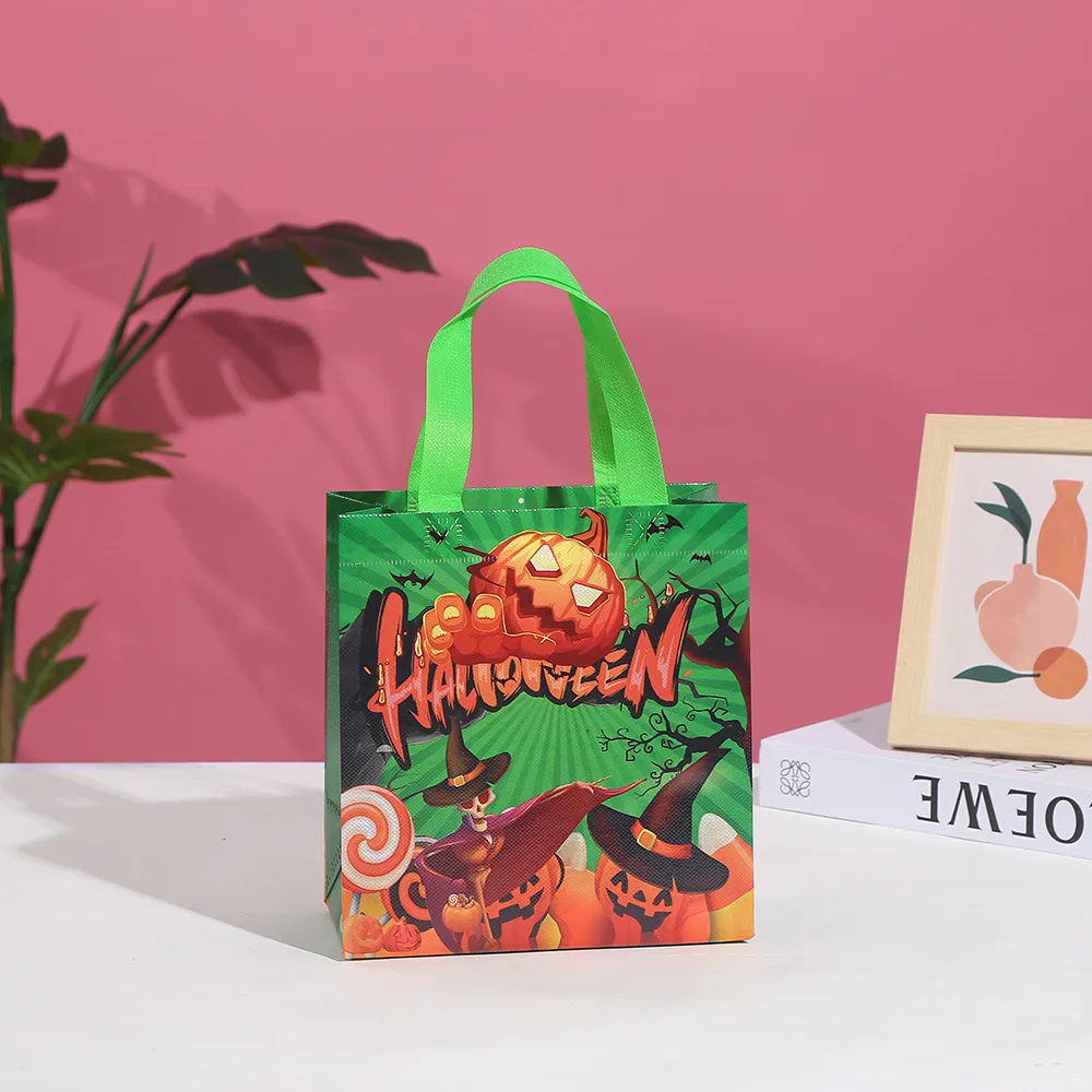 Printed Non-Woven Fabric Handbag Halloween Gift Packaging Bag Party Candy Non-Woven Bag Eco-Friendly And Durable Shopping Bag display picture 2