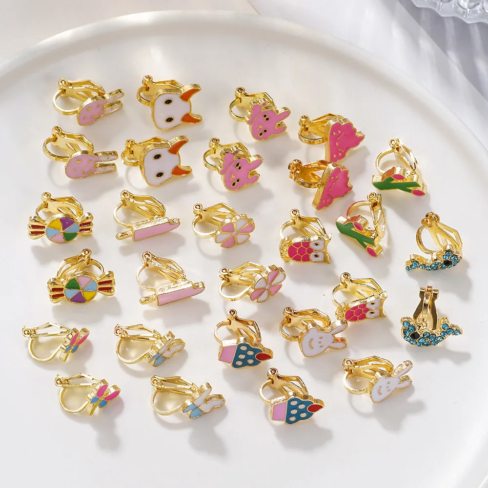 1 Set Cartoon Style Geometric Cartoon Enamel Alloy Ear Studs display picture 3