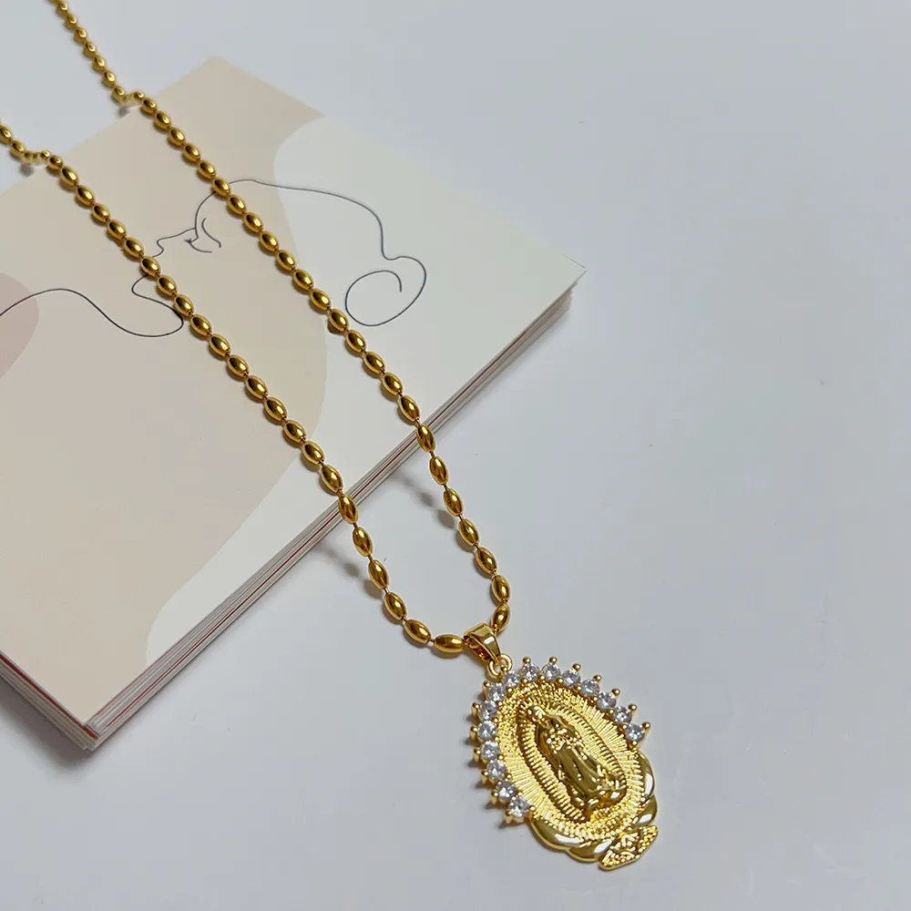 Stainless Steel Copper 18K Gold Plated Classic Style Plating Inlay Portrait Oval Zircon Pendant Necklace display picture 7