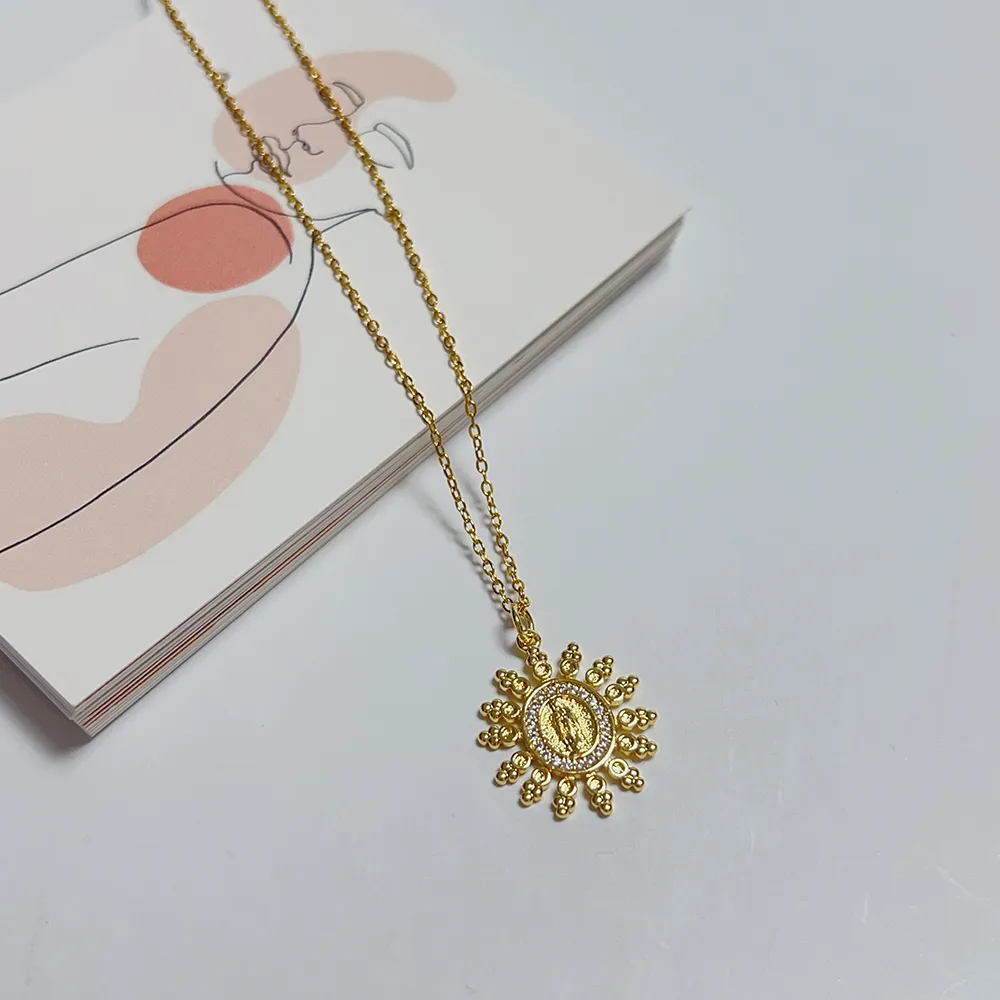 304 Stainless Steel Copper 18K Gold Plated Classic Style Plating Inlay Portrait Zircon Pendant Necklace display picture 7