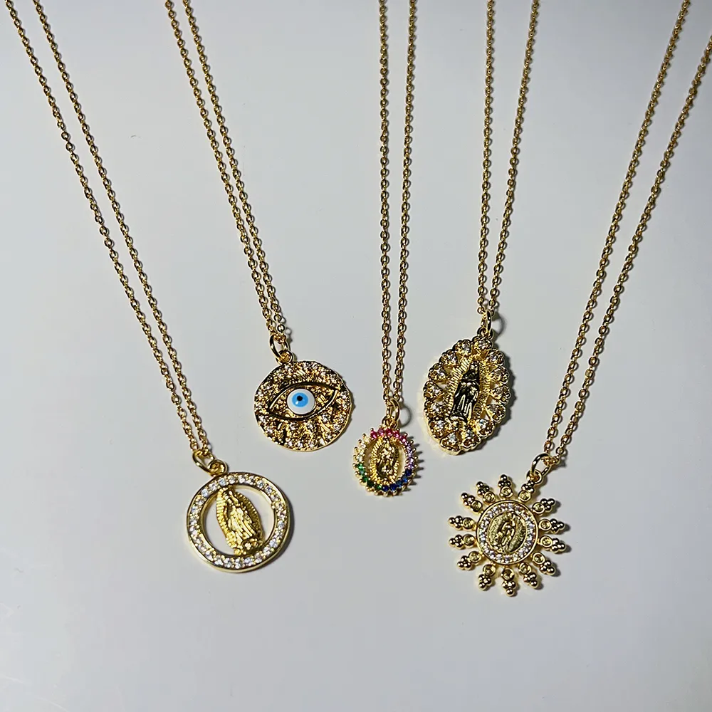 304 Stainless Steel Copper 18K Gold Plated Classic Style Plating Inlay Portrait Zircon Pendant Necklace display picture 2