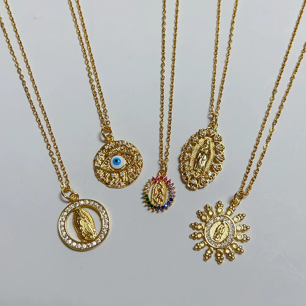 304 Stainless Steel Copper 18K Gold Plated Classic Style Plating Inlay Portrait Zircon Pendant Necklace display picture 3