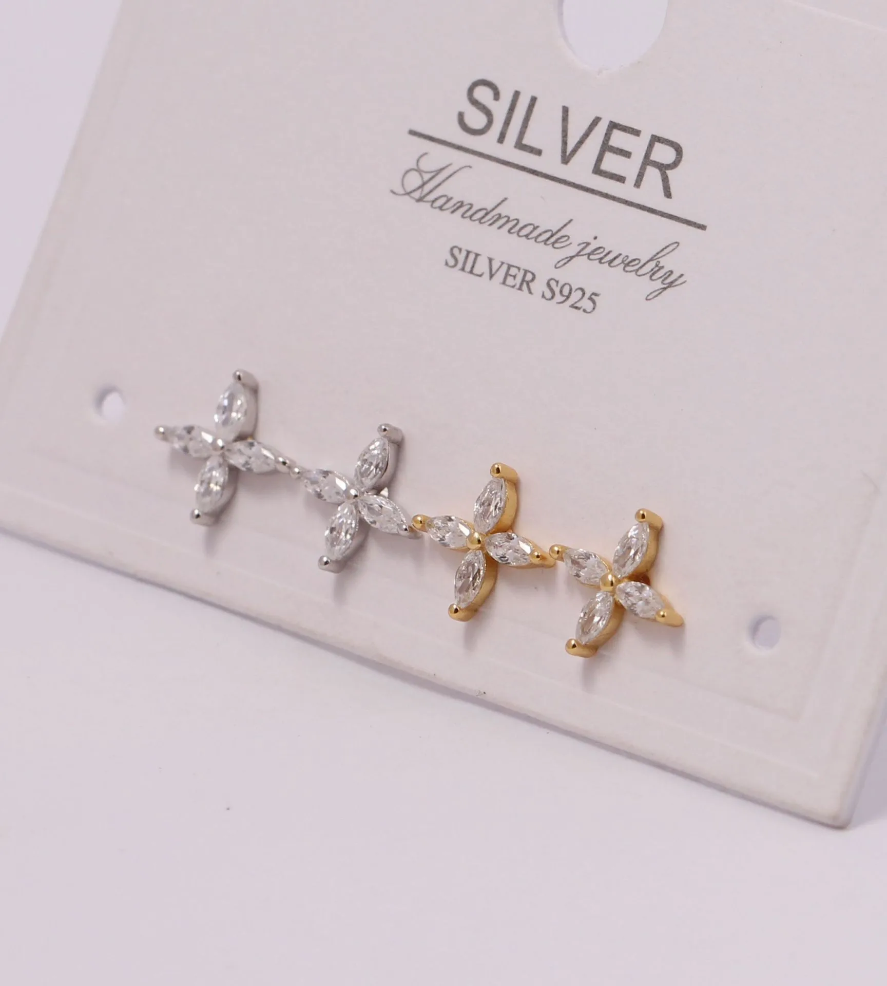 1 Pair 925 Sterling Silver Zircon Flower Ear Studs display picture 3