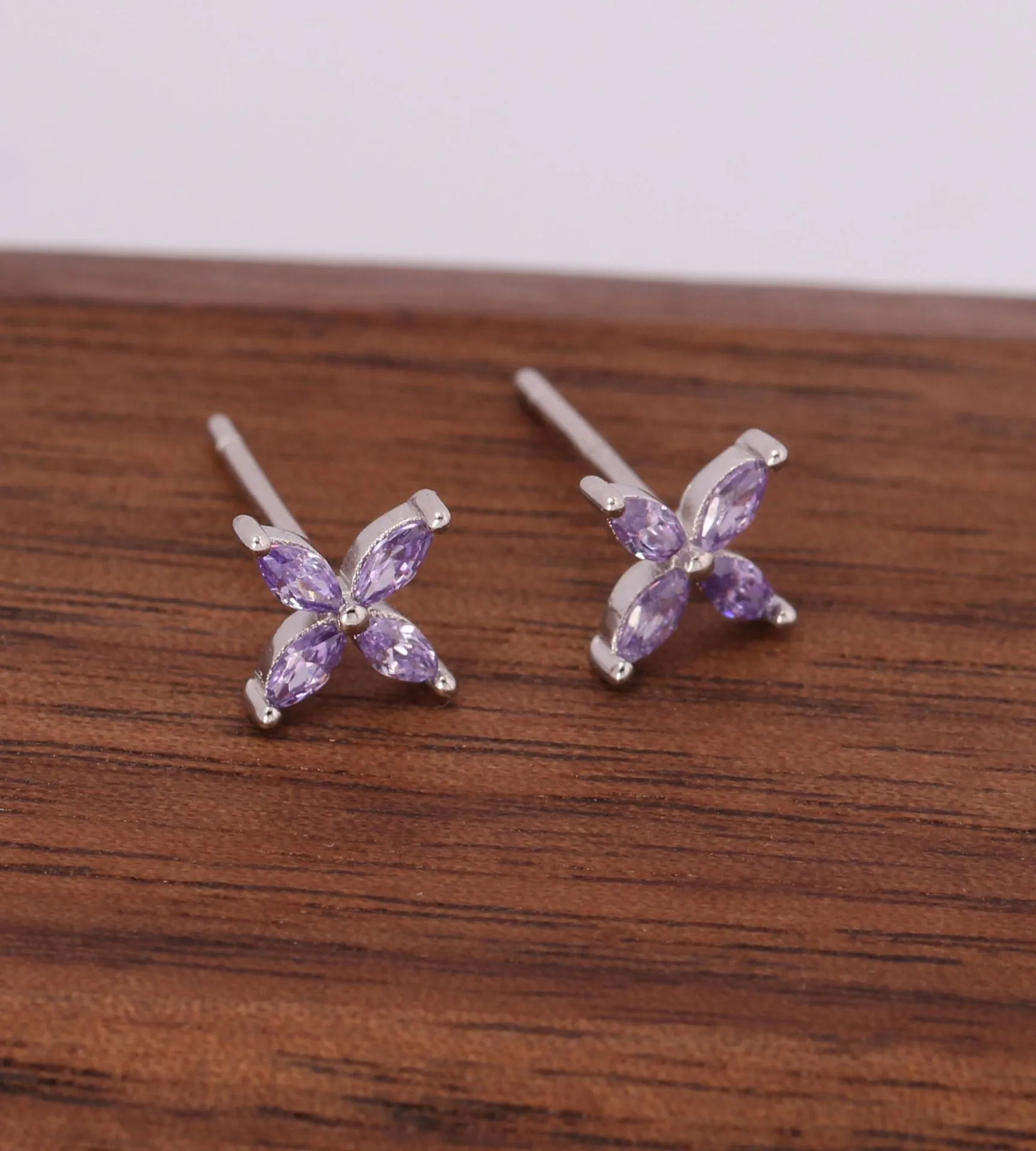 1 Pair 925 Sterling Silver Zircon Flower Ear Studs display picture 8