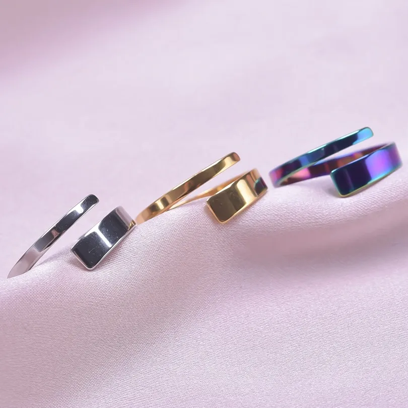 Wholesale Jewelry Commute Solid Color 304 Stainless Steel 18K Gold Plated Polishing Open Rings display picture 4