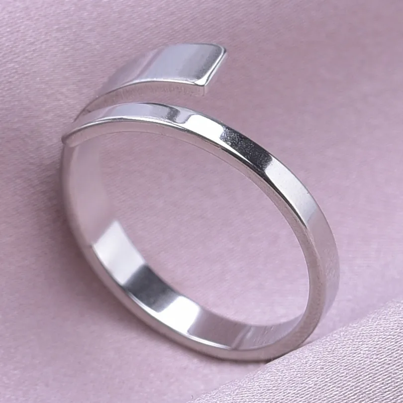 Wholesale Jewelry Commute Solid Color 304 Stainless Steel 18K Gold Plated Polishing Open Rings display picture 10