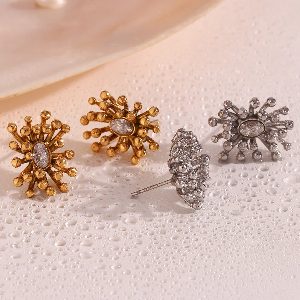 1 Pair Simple Style Flower Plating Inlay 304 Stainless Steel Zircon 18K Gold Plated Ear Studs display picture 8