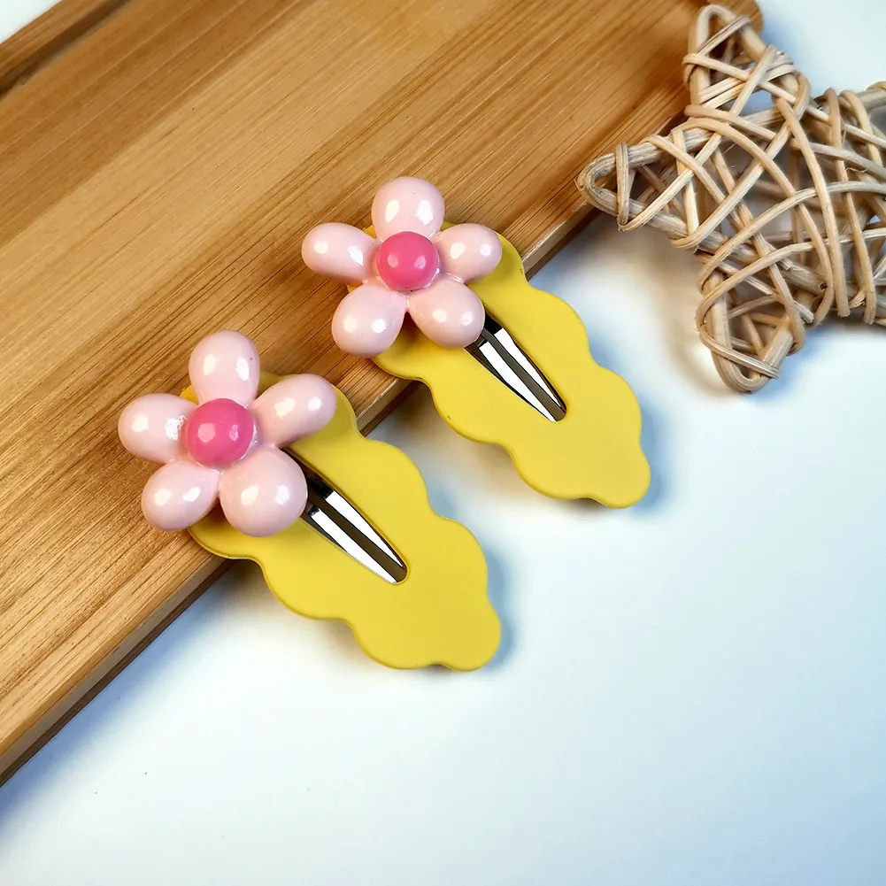 Women's Elegant Flower Resin Stoving Varnish Hair Clip display picture 8