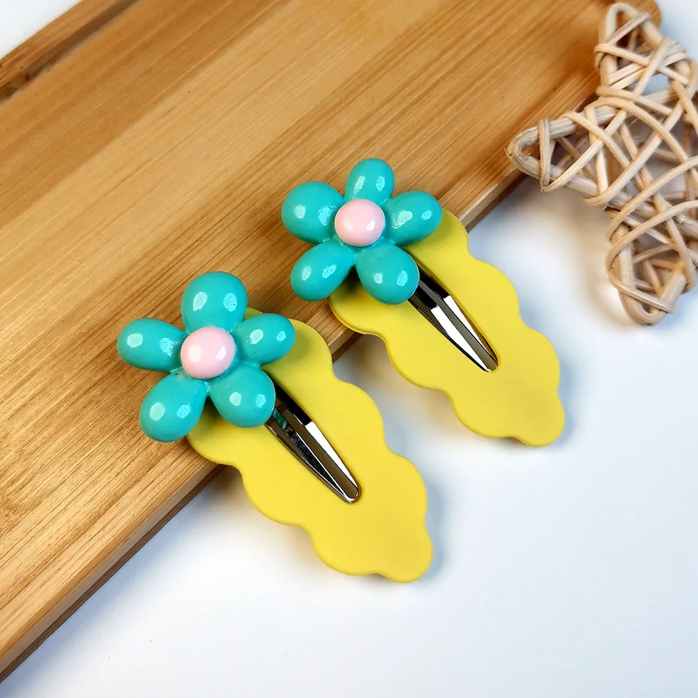 Women's Elegant Flower Resin Stoving Varnish Hair Clip display picture 9