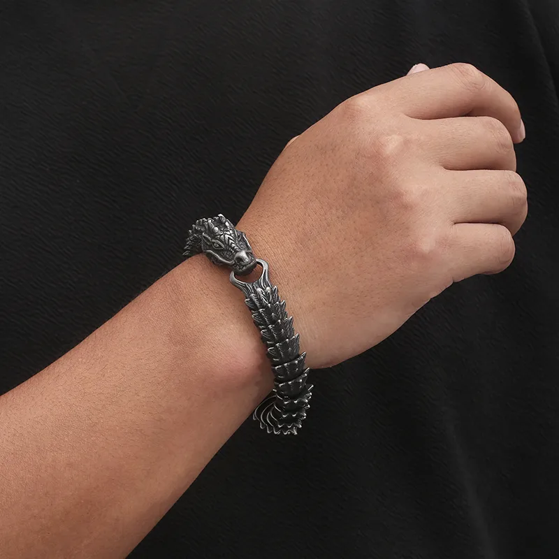Hip-Hop Rock Solid Color Dragon Stainless Steel 18K Gold Plated Bracelets In Bulk display picture 8