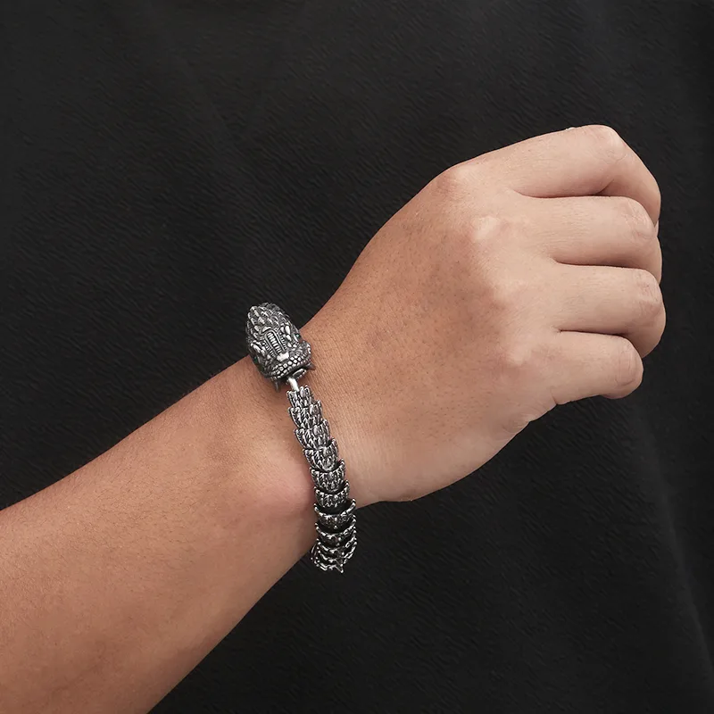 Hip-Hop Rock Solid Color Dragon Stainless Steel 18K Gold Plated Bracelets In Bulk display picture 3