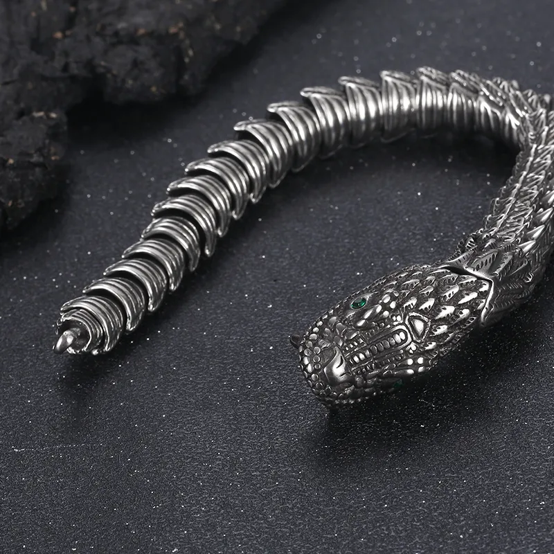 Hip-Hop Rock Solid Color Dragon Stainless Steel 18K Gold Plated Bracelets In Bulk display picture 1