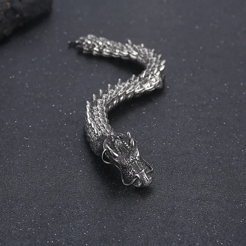 Hip-Hop Rock Solid Color Dragon Stainless Steel 18K Gold Plated Bracelets In Bulk display picture 4
