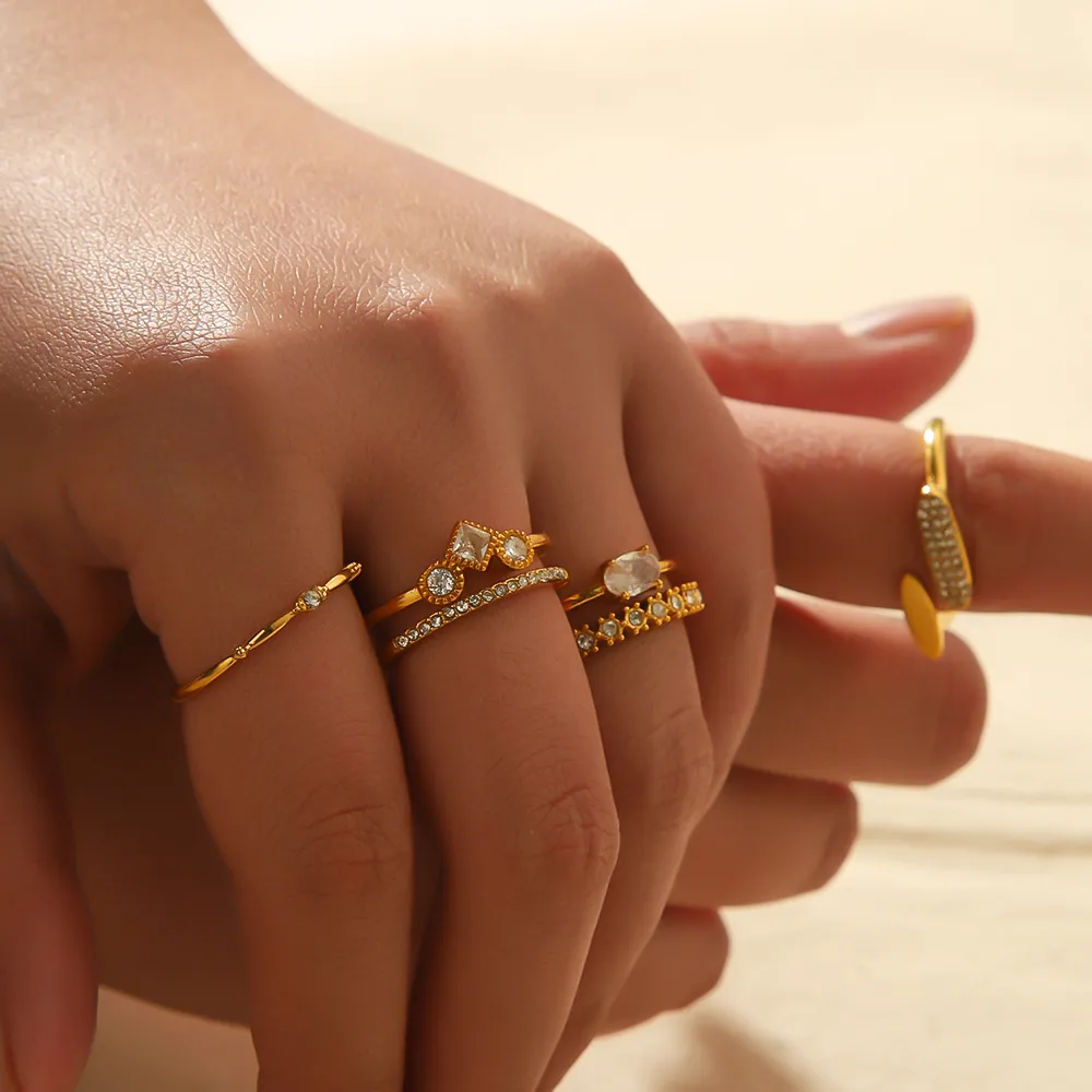 304 Stainless Steel 18K Gold Plated Streetwear Polishing Plating Inlay Circle Zircon Open Rings display picture 1